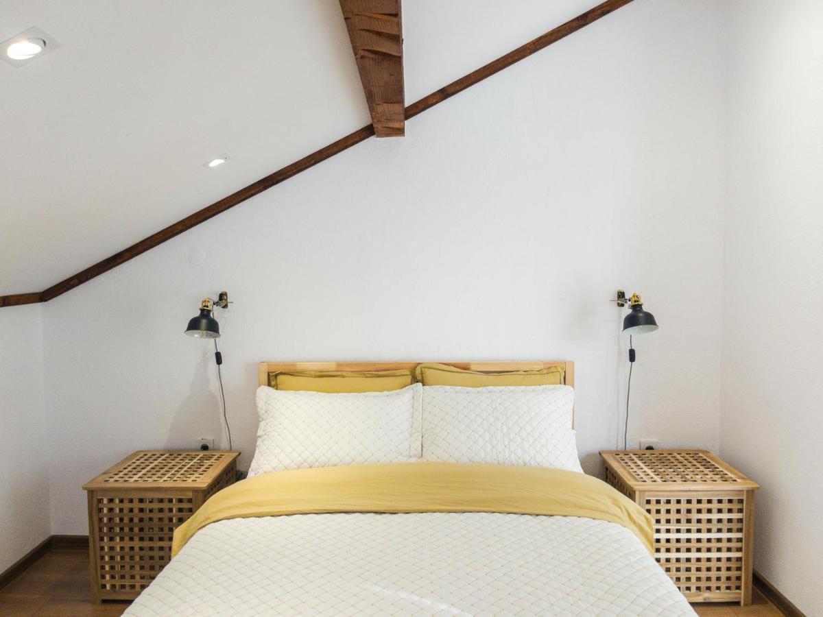 Stylish Loft Studio With Great View To Ardino Bagian luar foto