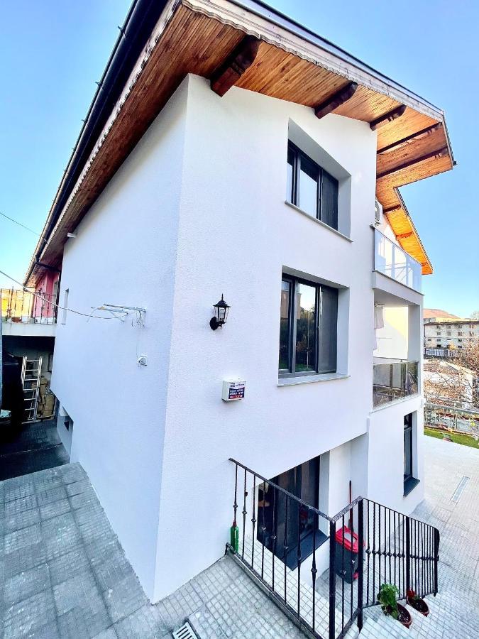 Stylish Loft Studio With Great View To Ardino Bagian luar foto